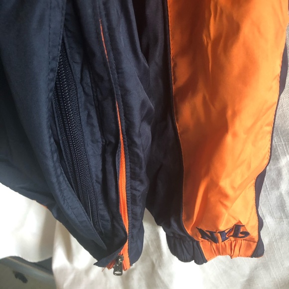 Denver Broncos 1/4 Zip Reversible Pullover. NWT. M - Picture 7 of 12